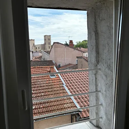Апартаменты Le Cocon Aux Portes De Lyon *